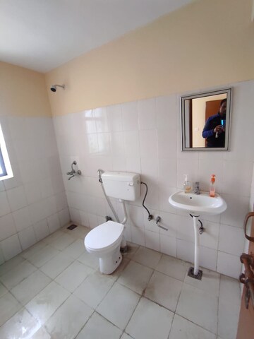 Bathroom in 2 BHK Apartment at Signature Roselia Phase 2, Sector 95a – for Rent