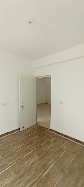 Furnished Amenities in 2 BHK Apartment at Vashisht Heights, Sector 87 – for Sale