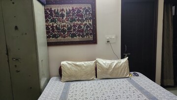 Bedroom in 3 BHK Builder Floor at Puri Kohinoor, Sector 89 – for Rent