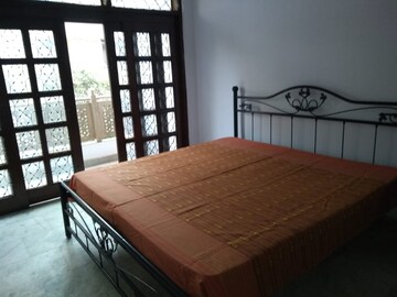  Pg – Entrance View at Thane West - for Rent
