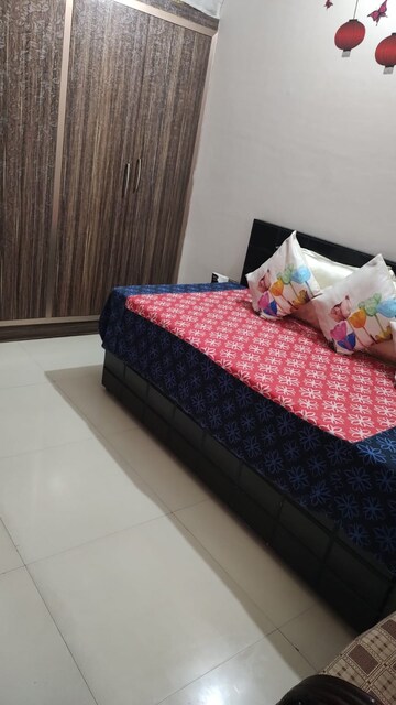 Bedroom in 3 BHK Builder Floor at Puri Kohinoor, Sector 89 – for Rent