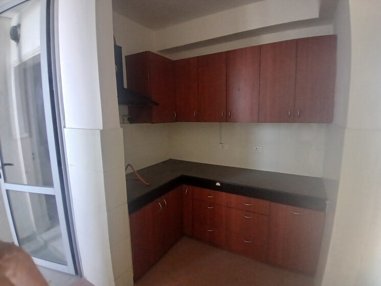 Kitchen, pioneer-park-phase-1 2.5 Bedroom 1382 Sq.Ft. Apartment In Sector 61 Gurgaon 8488380