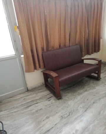 Living Room in 1 BHK Villa at Aliganj – for Rent