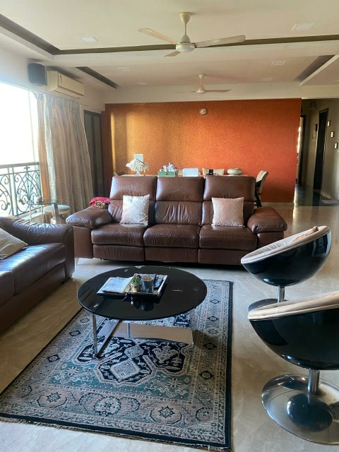 3 BHK + Extra Room Apartment For Sale in Hiranandani Gardens Torino