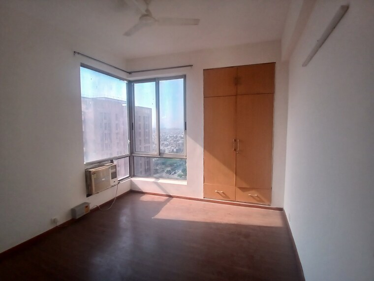 Room, pioneer-park-phase-1 3 Bedroom 1797 Sq.Ft. Apartment In Sector 61 Gurgaon 8488430