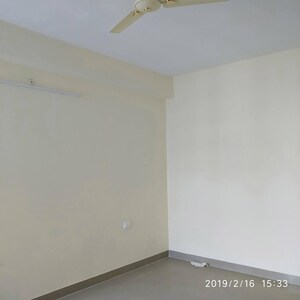Room in 2 BHK Apartment at Windsor Paradise 2, Raj Nagar Extension – for Sale