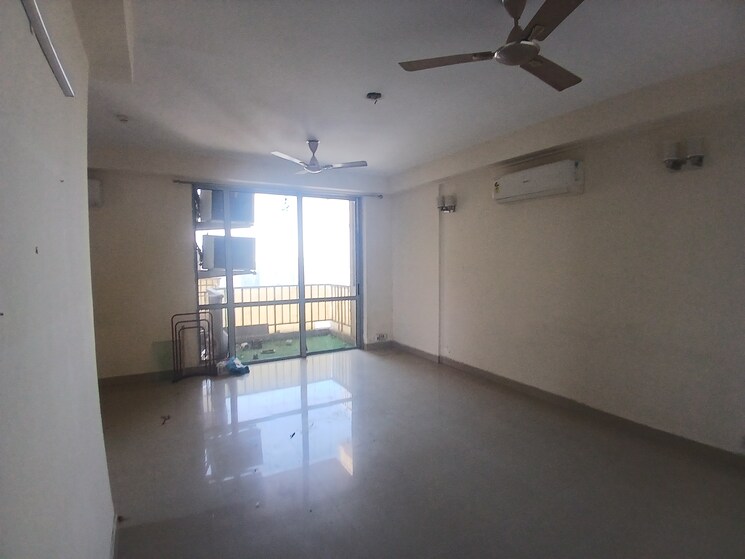 Room, pioneer-park-phase-1 3 Bedroom 1797 Sq.Ft. Apartment In Sector 61 Gurgaon 8488430