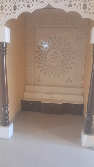 Furnished Amenities in 4 BHK Penthouse at Amrapali Princely Estate, Sector 76 – for Sale