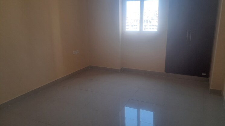 Room, amrapali-princely-estate 4 Bedroom 5215 Sq.Ft. Penthouse In Sector 76 Noida 8488424