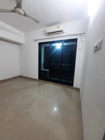 Bedroom in 2.5 BHK Apartment at Runwal Pearl, Manpada – for Rent