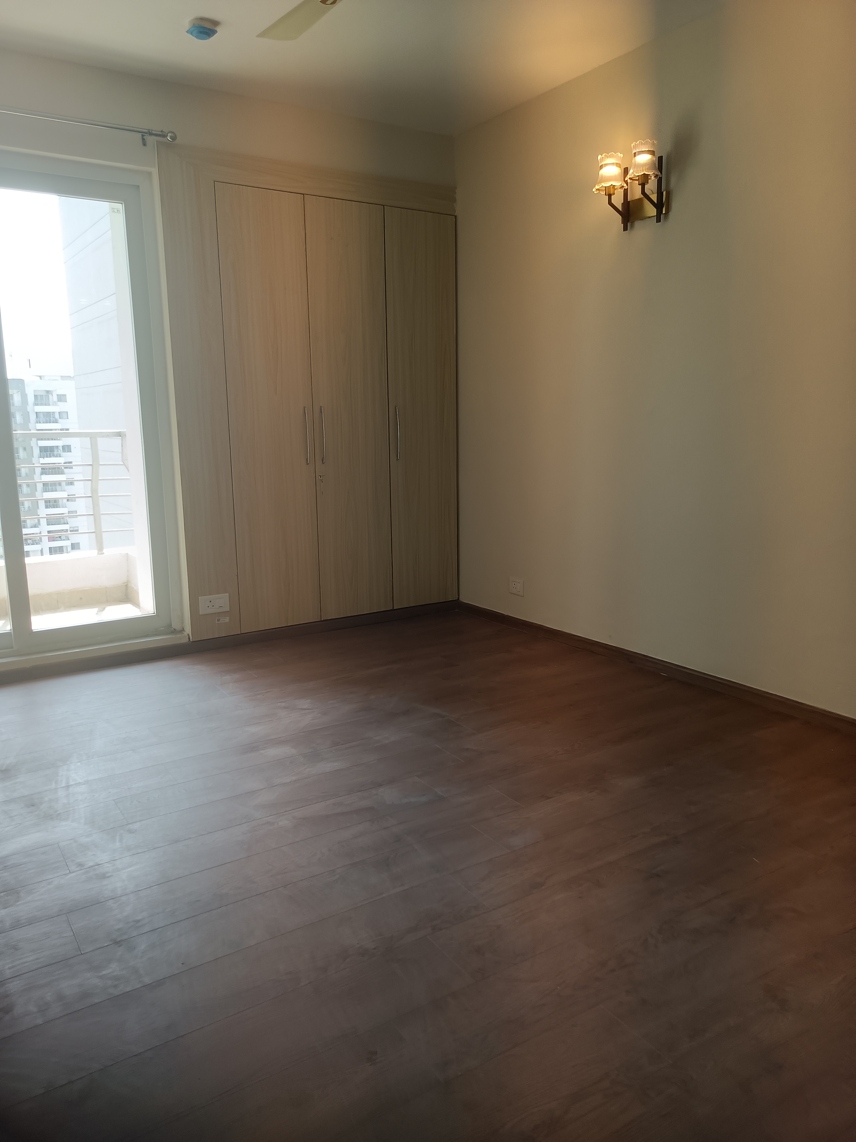 4 BHK + Pooja Room,Servant Room Apartment For Rent in The 3C Lotus Panache