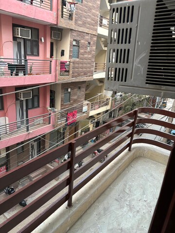 Balcony in 1 BHK Builder Floor at SS 100, Sector 49 – for Rent