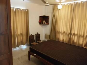 Master Bedroom in 3 BHK Apartment at Hiranandani Gardens Lake Castle, Powai – for Sale