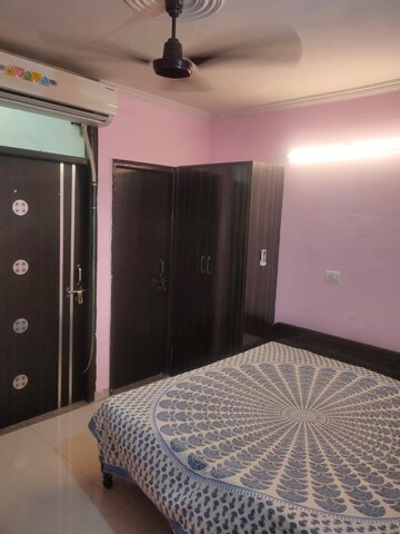 Bedroom in 1 RK Builder Floor at SS 100, Sector 49 – for Rent