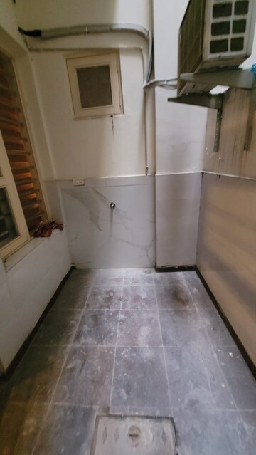 Staircase in 3 BHK Apartment at Ferozepur Road – for Rent
