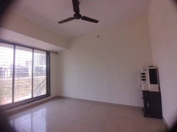 Room in 2 BHK Apartment at Steel City Elite, Ulwe – for Rent