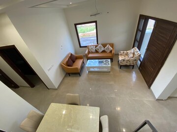Living Room in 3 BHK Apartment at Ferozepur Road – for Rent