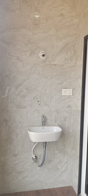 Bathroom in 3 BHK Apartment at Kondapur – for Rent