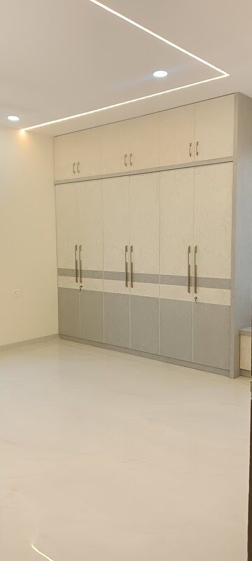 Bathroom in 3 BHK Apartment at Kondapur – for Rent