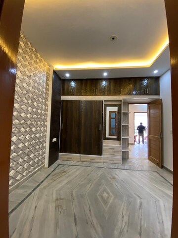 Bedroom in 3 BHK Apartment at Rajguru Nagar – for Rent