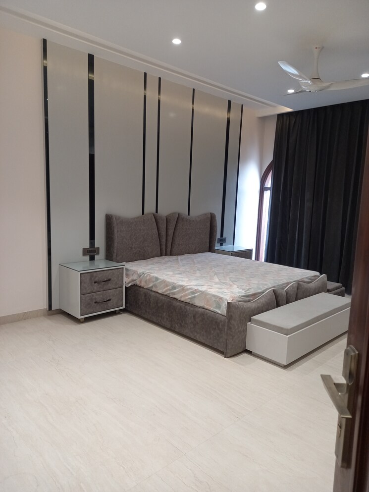 Master Bedroom, sector 78 4 Bedroom 200 Sq.Yd. Apartment In Sector 78 Mohali 8488732