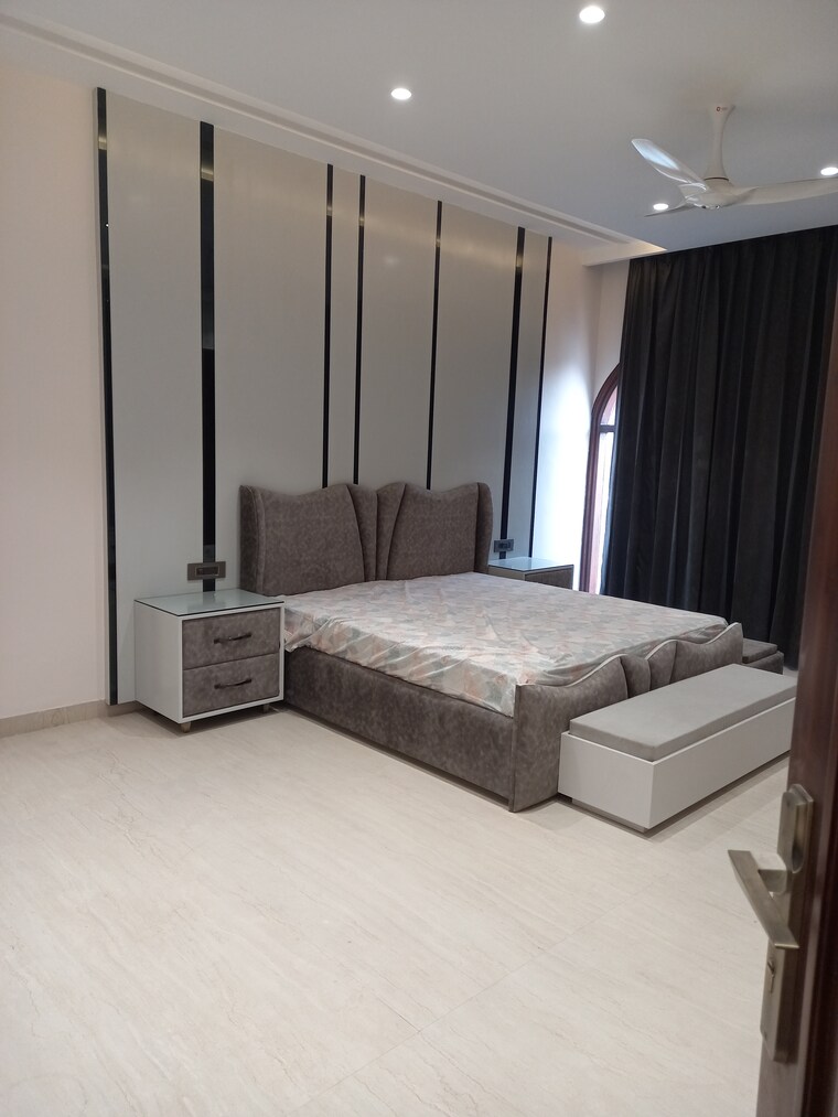 Master Bedroom, sector 78 4 Bedroom 200 Sq.Yd. Apartment In Sector 78 Mohali 8488732