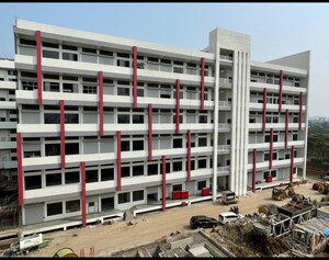  Warehouse – Exterior View View at Kurla West - for Sale