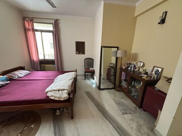 3 BHK Apartment For Rent in Suncity Essel Tower, Sector 28