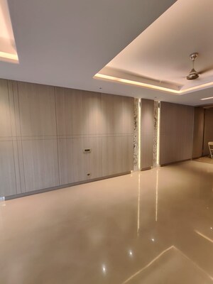 Room in 4 BHK Builder Floor at Greater Kailash ii – for Sale