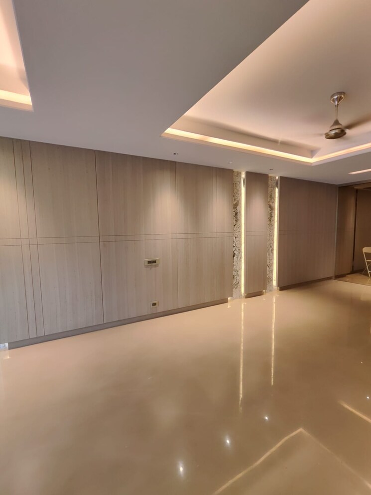 Room, greater kailash ii 4 Bedroom 650 Sq.Ft. Builder Floor In Greater Kailash ii Delhi 8488853