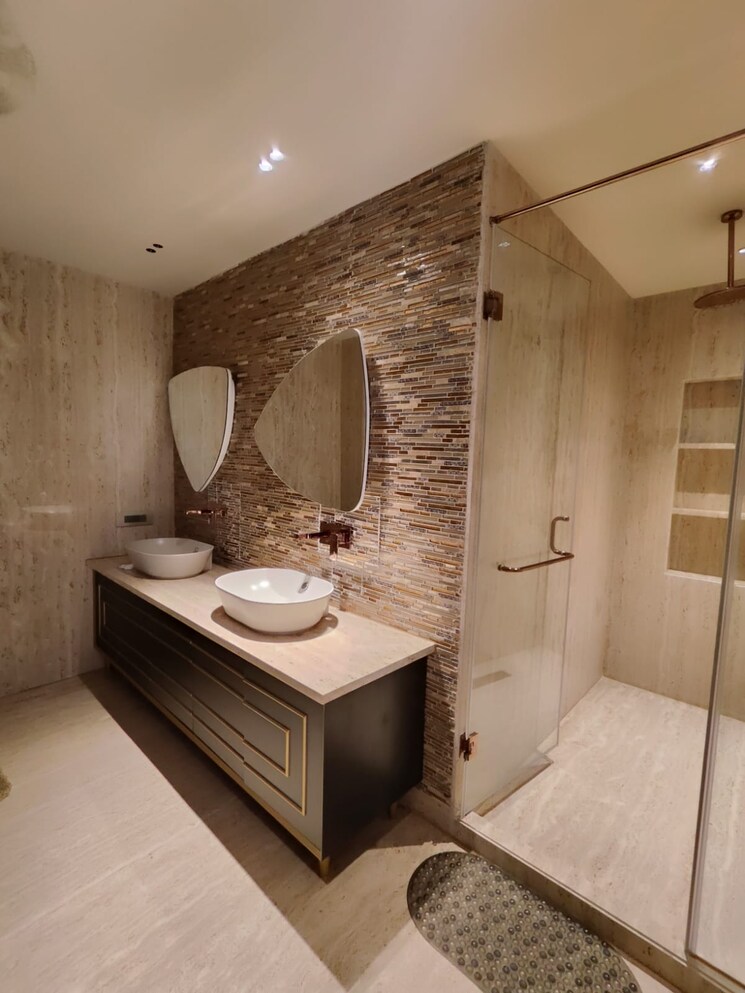 Bathroom, greater kailash ii 4 Bedroom 650 Sq.Ft. Builder Floor In Greater Kailash ii Delhi 8488853
