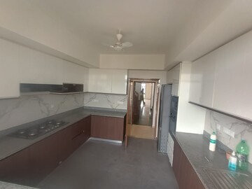 Kitchen in 5 BHK Apartment at DLF Alameda, Sector 73 – for Rent