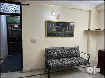 Bedroom in 1 BHK Builder Floor at Mehrauli – for Rent
