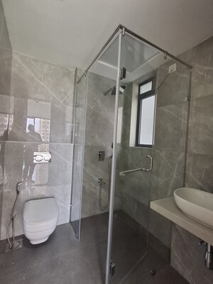 Bathroom in 3 BHK Apartment at Viceroy Savana, Kandivali East – for Sale