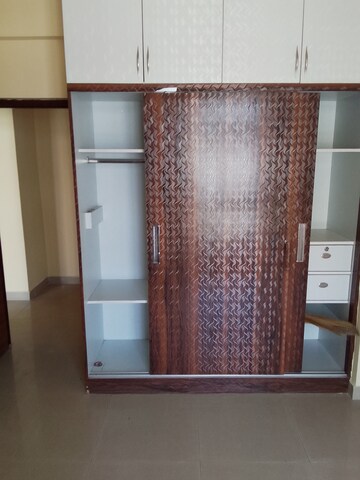 Room in 2 BHK Apartment at Sector 95 – for Rent