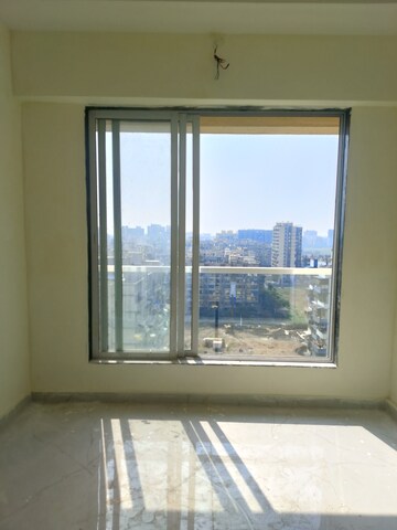 Room in 1 BHK Apartment at Sumathinath Shalibhadra Amora, Nalasopara West – for Rent