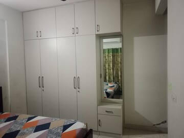 Furnished Amenities in 2.5 BHK Apartment at Signature Global Synera, Sector 81 – for Rent