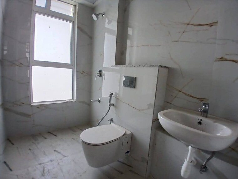 Bathroom, wadhwa-tw-gardens 2 Bedroom 680 Sq.Ft. Apartment In Kandivali East Mumbai 8488959
