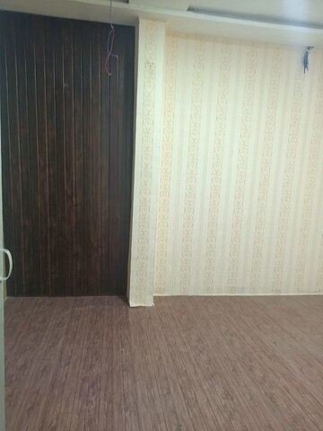 Floor Plan in  Showroom at Gomti Nagar – for Rent