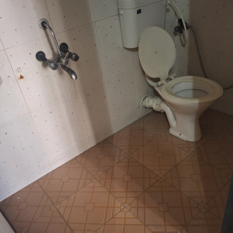 Bathroom, shiv-om-apartment 2 Bedroom 1230 Sq.Ft. Apartment In Kopar Khairane Navi Mumbai 8489020