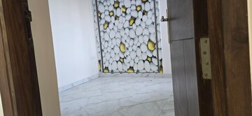 Room in 3 BHK Apartment at Sector 19b Dwarka – for Rent
