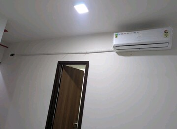 2 BHK Apartment For Rent in Piramal Vaikunth, Balkum Pada