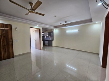Room in 3 BHK Builder Floor at Sector 56 – for Rent