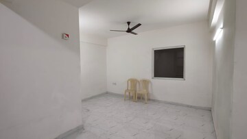 Room in 2 BHK Apartment at Pivotal Paradise, Sector 62 – for Rent