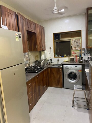 1 BHK Apartment For Rent in Andheri West