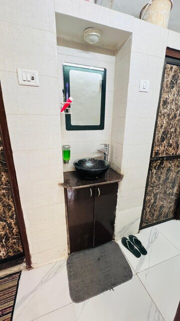 Bathroom in 1 BHK Apartment at Andheri West – for Rent