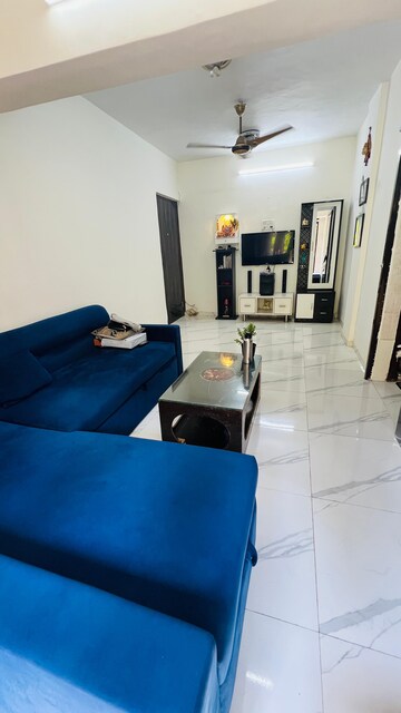Living Room in 1 BHK Apartment at Andheri West – for Rent