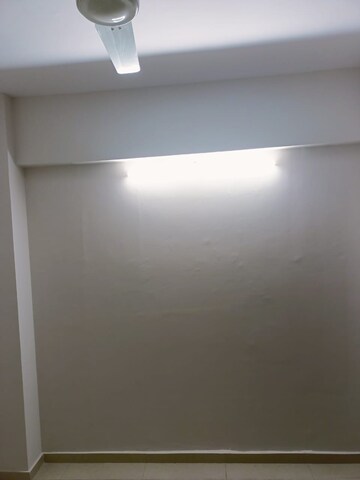 Room in 2 BHK Apartment at Signature Global The Millennia, Sector 37d – for Rent