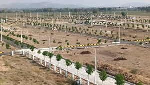  Plot For Sale in Shiva Film City, Achheja