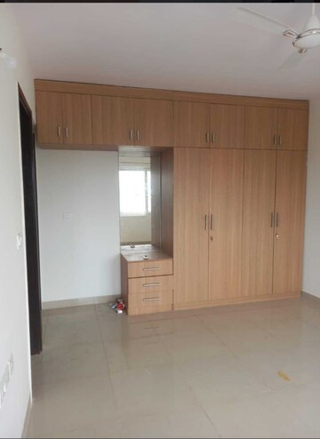 Room in 2 BHK Builder Floor at Hsr Layout – for Rent